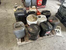 1 x Pallet Of Lubricants & Oils - picture2' - Click to enlarge