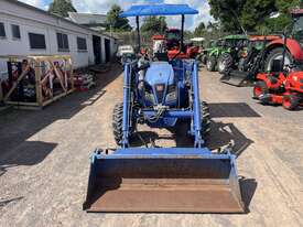 Tractor loader 4in1 - picture0' - Click to enlarge