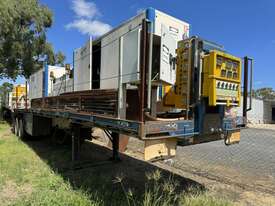 1984 Fruehauf Tri Axle Flat Top Trailer - picture1' - Click to enlarge