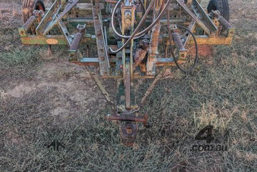 (7484) John Shearer AND SON SCARIFIER (Cobram, VIC) (7484) John Shearer AND SON SCARIFIER (Cobram, VIC)