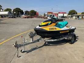 2021 Seadoo GTI Jetski - picture1' - Click to enlarge