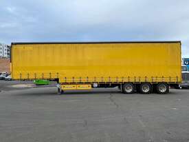 2013 Maxitrans ST3 Tri Axle Refrigerated Curtain Sider - picture2' - Click to enlarge