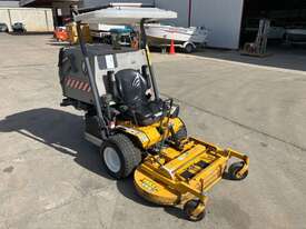 2015 Walker MD21D-11 Zero Turn Ride On Mower - picture0' - Click to enlarge