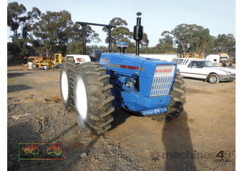 (7617) Ford County 1164 Tractor (Maryborough, VIC)