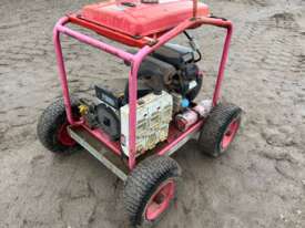 HONDA Mobile Generator - picture1' - Click to enlarge