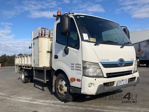 2013 Hino 300 716 Tipper