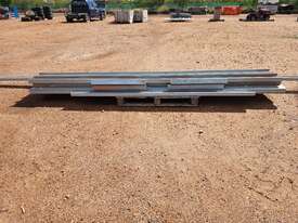 Bundle of Purlins - picture0' - Click to enlarge