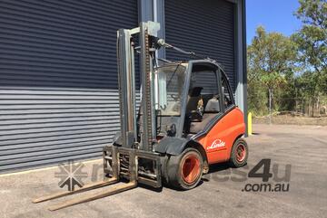 Linde 5T LPG Forklift - Fitted with Fork Positioner