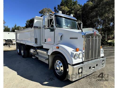 caption 2014 KENWORTH T409 SAR TIPPER TRUCK