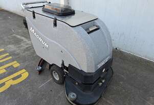 Refurbished Conquest Magnum 34TD Scrubber Second-Hand Industrial Ride-On