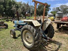 Ford 3600 - picture1' - Click to enlarge