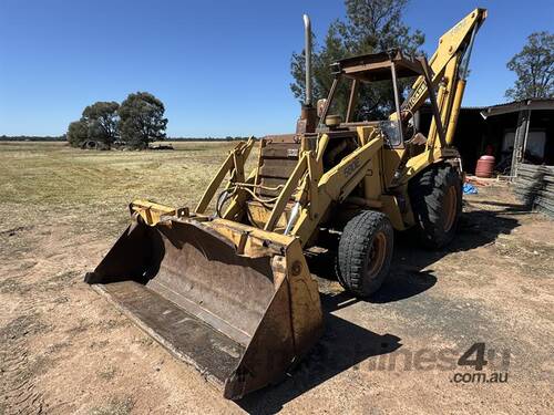 CASE 580E BACKHOE