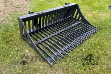 Rock Bucket Euro Hitch Barrett 1570mm wide