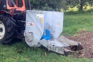 Tuffass Self Loader Compost & Mulch Spreader