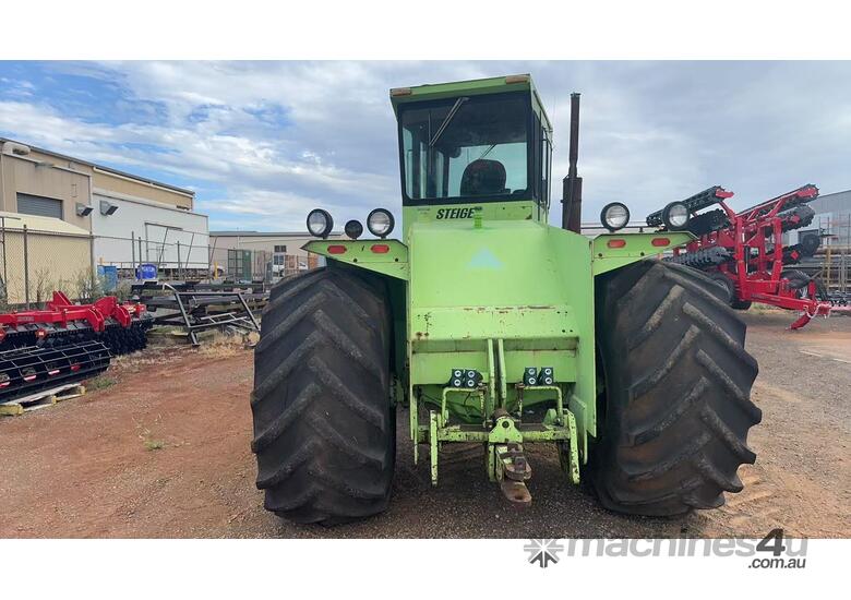 Good Condition Used Tractor Steiger Bearcat III ST-220 
