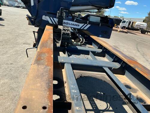 2019 OPhee Tri Axle Semi Trailer Tri Axle Side Loader Trailer