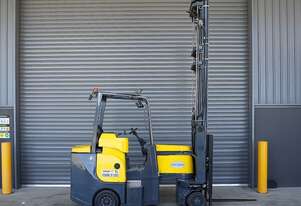Used Aisle-Master 20SHE Articulating Mast Forklift