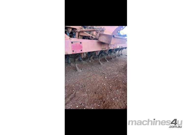 caption International Combine Seeder
