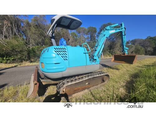 Kobelco SK025 2.5T Mini Excavator
