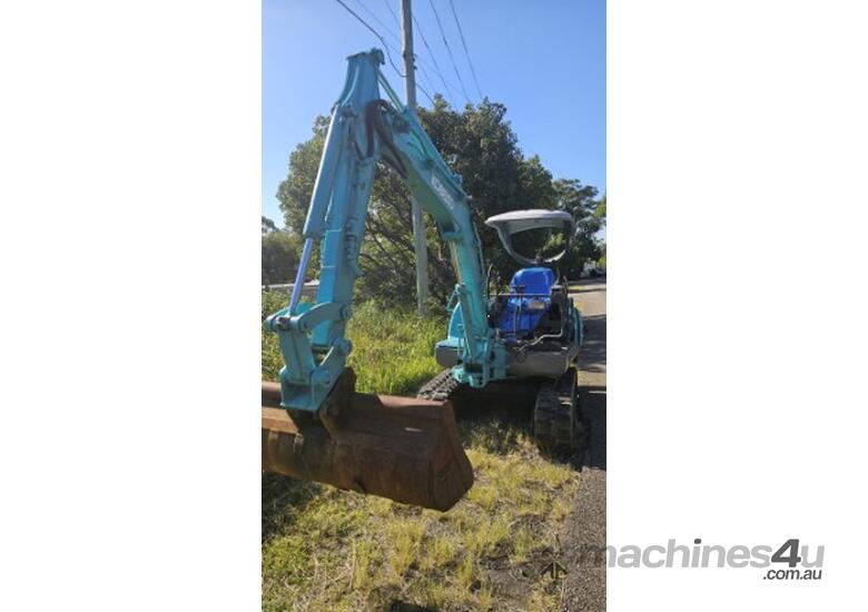 Kobelco SK025 2.5T Mini Excavator