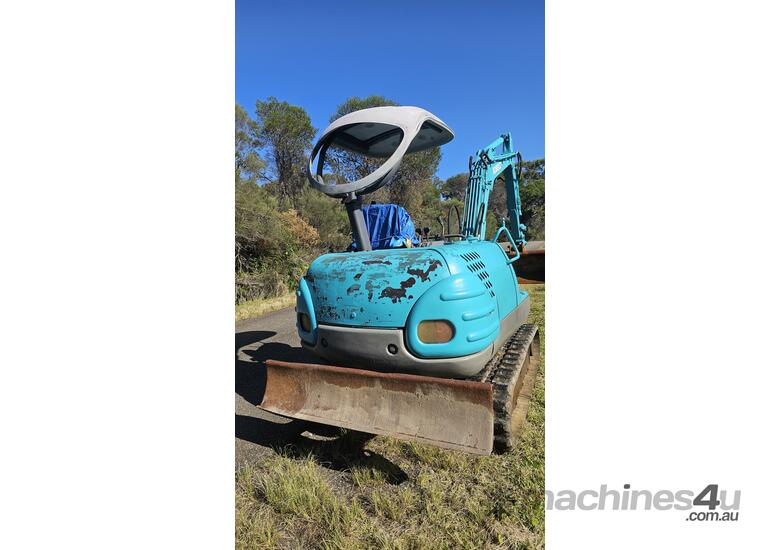 Kobelco SK025 2.5T Mini Excavator