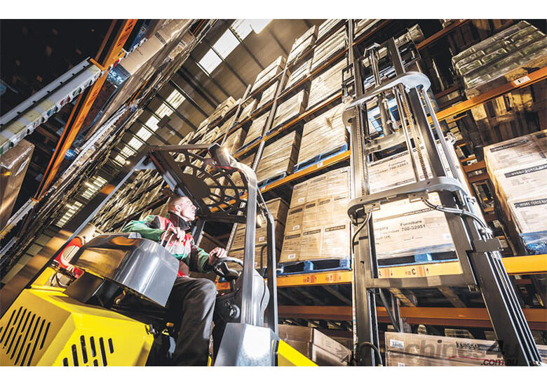 caption Aisle-Master 2.5T Articulated Narrow Aisle Forklift