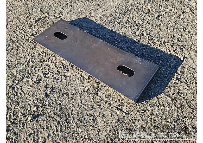 caption Unused Captok Heavy Duty Mounting Plate to suit Skidsteer Loader