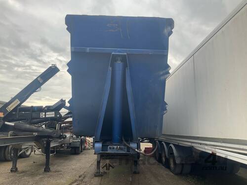 caption 2006 Macol Tri Axle Tipping Trailer