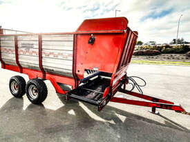 Buckton SD100 Sidefeed Silage Wagon - picture0' - Click to enlarge