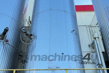 Insulated Milk Silo with agitator - 45,000L