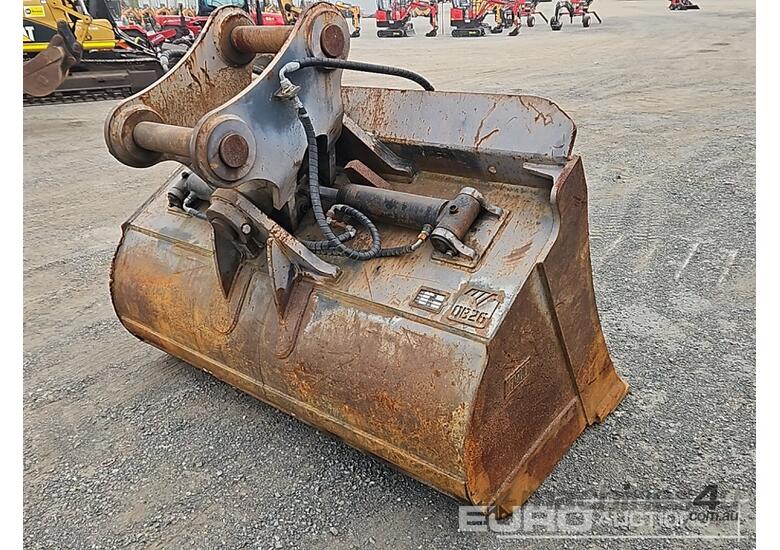 caption Hydraulic Tilt Bucket to suit 30T Excavator
