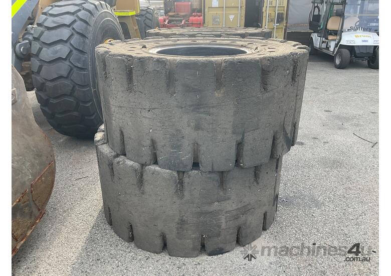 caption 4x Tyres Suit John Deere Wheel Loader