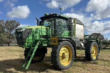 John Deere 2016   R4045 Sprayer