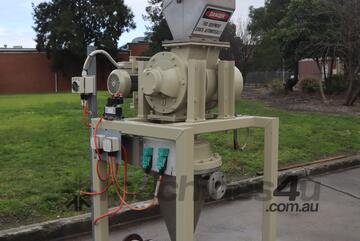 Industrial Rotary Valve Powder Feeder - Buhler Miag OKFO-28/30