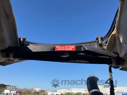 caption 2022 New Holland T7.190 Tractor