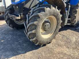 2022 New Holland T7.190 Tractor - picture2' - Click to enlarge