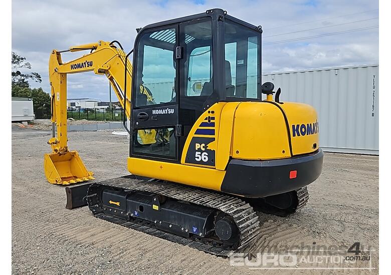 Komatsu PC56-7 