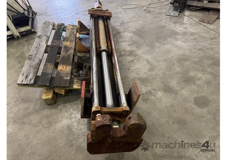 caption Joy HFX Drill Masts