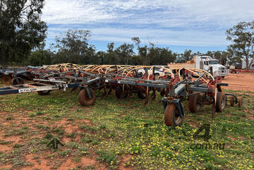 Flexicoil 820 Seeder Bar Seeding/Planting Equip