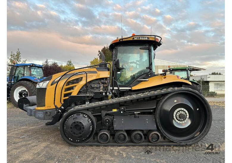 CAT Challenger MT855E