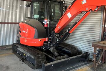 2023 Kubota U55-4G 4 6.5T CAB mini excavator w/-rubber tracks