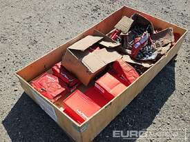 Hilti HST3 M10x90 Bolts  - picture1' - Click to enlarge