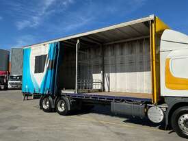 2014 Scania P320 Curtainsider Sleeper Cab - picture1' - Click to enlarge