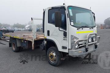 Isuzu   NPS300 Isuzu   NPS300