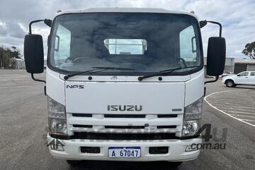 Isuzu 2012   NPS300 Tipper