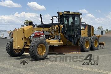 Caterpillar 2009 CAT 140M MOTOR GRADER