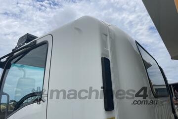 Isuzu 2021   FSR 140-260 Tipper