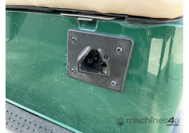 2018 EZ-GO RXV Electric 2 Seat Golf Cart