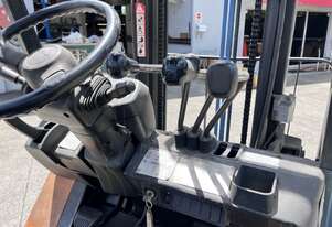 Toyota   42-7FG25 Forklift