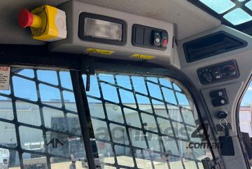 2017 Caterpillar 249D Skid Steer (Rubber Tracked)